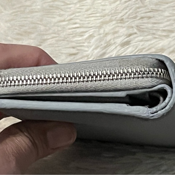 Saint Laurent Gray Wallet Smooth Leather Minimalist Design - Picture 7 of 13